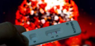 Covid, caso di doppio contagio: Omicron dopo 20 giorni Delta