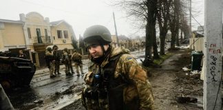 Ucraina, Kiev: “Morti 22.100 soldati russi, distrutti 918 tank”