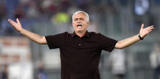 Mourinho “Ai tifosi chiedo di giocare la partita con noi”