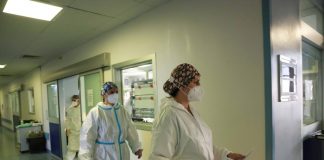 Covid, 39.317 casi e 130 decessi in 24 ore