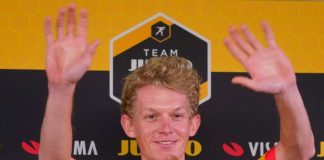 Bouwman fa il bis al Giro, Carapaz ancora in maglia rosa