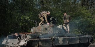 Ucraina, Kiev: “Morti 24.700 soldati russi, distrutti 1.092 tank”