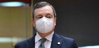 Ucraina, telefonata Draghi-Zelensky: “Costante sostegno Italia a Kiev”