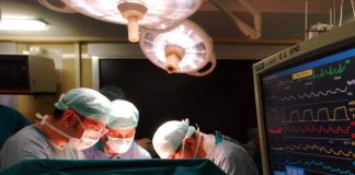 Sanità, Piovella (Soi): “Chirurgia oculistica in diretta vera formazione medici”