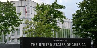 Ucraina, riapre ambasciata Usa a Kiev. Russia espelle 24 diplomatici italiani