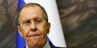 Lavrov: “Chi vuole sconfitta Russia non conosce la storia”
