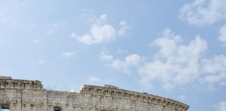 Consorzio ItTaxi e Uber siglano accordo per partnership strategica