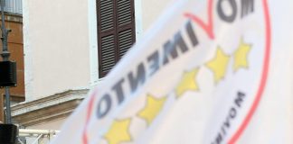 Governo, Consiglio M5S: “Attuale maggioranza solo sulla carta”
