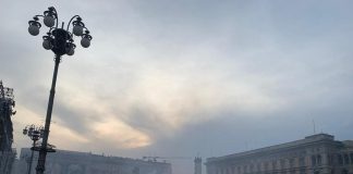 Milan vince lo scudetto 2022, esplode la festa rossonera