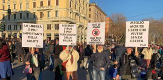 No-vax oggi diventano ‘popolo sano’, sui social gli irriducibili pronti a nuove battaglie