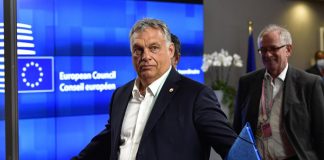 Petrolio Russia, Orban a von der Leyen: “Preoccupato per embargo”