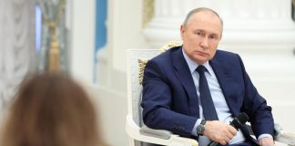Russia, Putin: “Economia aperta ma cambieranno flussi commerciali”