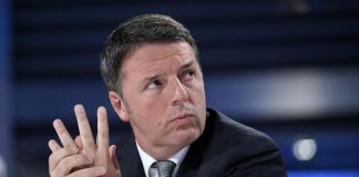 Renzi: “Conte non sa fare politica, non è capace”