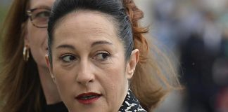 Governo, Taverna: “Non rimaniamo a tutti i costi”