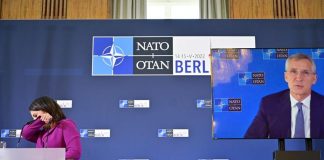 Stoltenberg: “Ucraina può vincere guerra contro Russia”