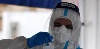 Omicron 4 e 5, che autunno ci aspetta: cosa dicono Bassetti, Clementi, Gismondo e Pregliasco