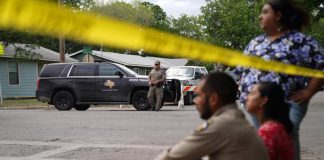 Strage Texas, la madre del killer: “Non era un mostro”