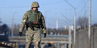 Ucraina, Kiev: “Morti 27.900 soldati russi, distrutti 1.235 tank”