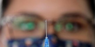 Quarta dose, Gismondo: “Booster in autunno? Con vaccini aggiornati”