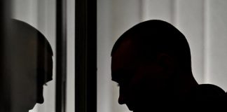 Ucraina, processo a soldato russo: “Riconosco mia colpa”. E si scusa con vedova vittima
