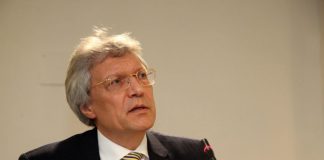 La Farnesina convoca ambasciatore russo, respinte accuse di amoralità