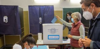 Uso della mascherina ai seggi fortemente raccomandato