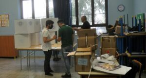 Palermo, Genova, L’Aquila al centrodestra, centrosinistra a Padova e Taranto