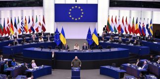 L’Ucraina si avvicina all’Ue, Mosca “La crisi durerà a lungo”