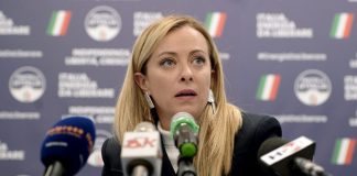 Ucraina, Meloni “Governo privo di visione, posizione Italia non chiara”