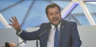 Salvini “Settimana prossima decreto sconto 30 centesimi sui carburanti”
