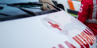 Si sente male mentre è per strada, muore un 68enne