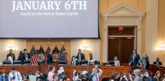 Assalto a Capitol Hill, “Trump sapeva dei manifestanti armati”