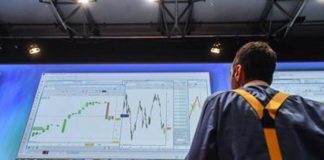 Effetto Bce sulle Borse: europee negative, spread in salita