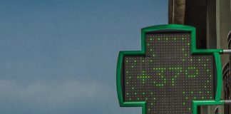 Caldo e afa sull’Italia, allerta rossa in due città: 8 in arancione