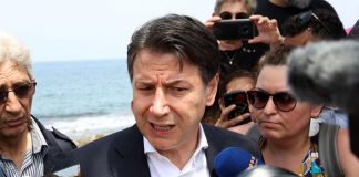 Armi a Ucraina, Conte: “Kiev aiutata a sufficienza”