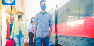 Mascherine al chiuso, proroga fino a settembre: ecco dove