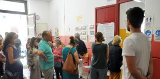 Assisi, 82enne in autostop al seggio
