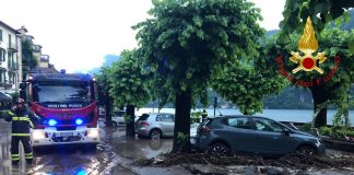 Maltempo in Lombardia, frane sul lago di Como e allagamenti – Video