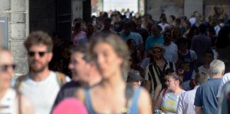 Covid oggi Lazio, 11.171 casi e 5 decessi. A Roma i contagi sono 6.252