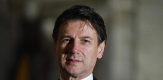 Conte: “Se Di Maio vuole fare un partito ce lo dirà lui”