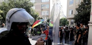 Turchia, protesta per diritti Lgbtq: oltre 200 arresti a Istanbul