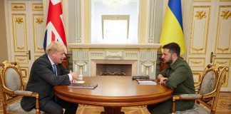 Ucraina, Johnson a Kiev a sorpresa per vedere Zekensky