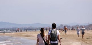 Vaiolo scimmie, “evitare rapporti sessuali promiscui in Paesi con tanti casi”