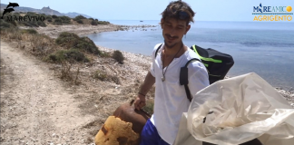 Punta Bianca, cittadini raccolgono 50 sacchi di rifiuti