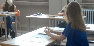 Maturità 2022 e mascherine, attesa decisione: cosa dicono Bassetti, Galli e Lopalco