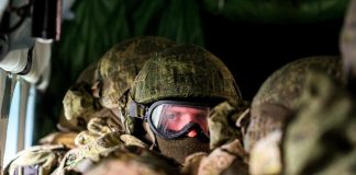 Ucraina, Russia avvia esercitazione militare nel Pacifico
