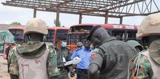 Nigeria, attacco a chiesa cattolica: decine di morti, anche bambini