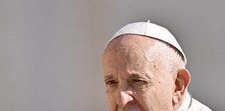 Ucraina, nuovo appello del Papa: “Non si porti umanità a rovina”