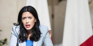 M5S, sfogo di Azzolina “Tra Conte e Grillo scontri continui”