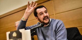 Poroshenko a Salvini: “Non ti fidare di Putin, ci vuole morti”
